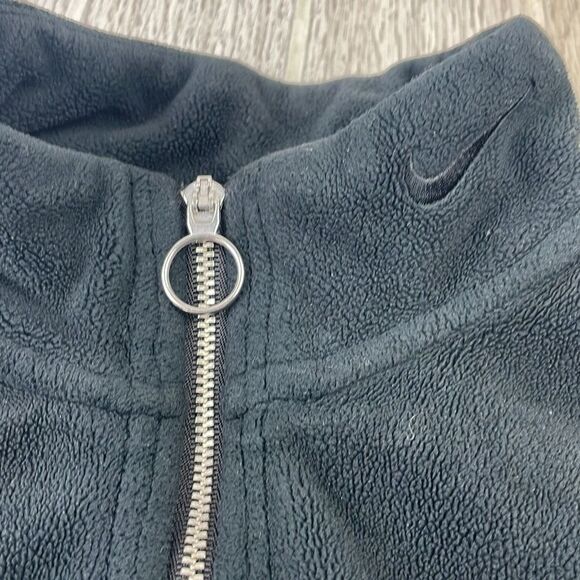 Nike Therma Victory Golf 1/2 Zip Midlayer Fleece Pullover. Black. Women's Medium - Picture 7 of 13